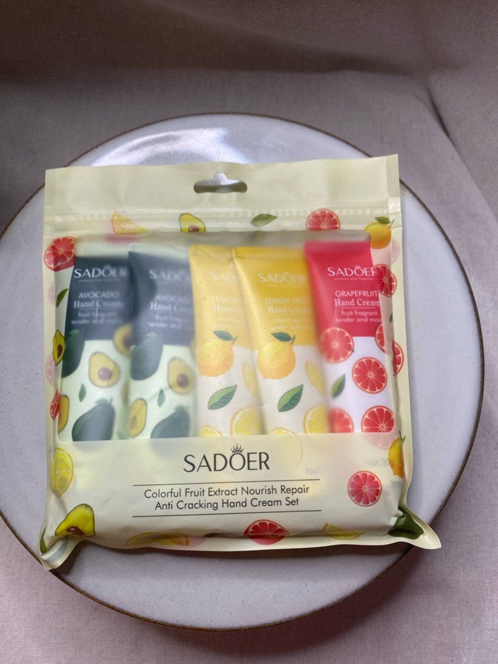 SADOER Fruit Hand Cream Set - Avocado, Lemon, Grapefruit - Multi - Picture 2 of 3